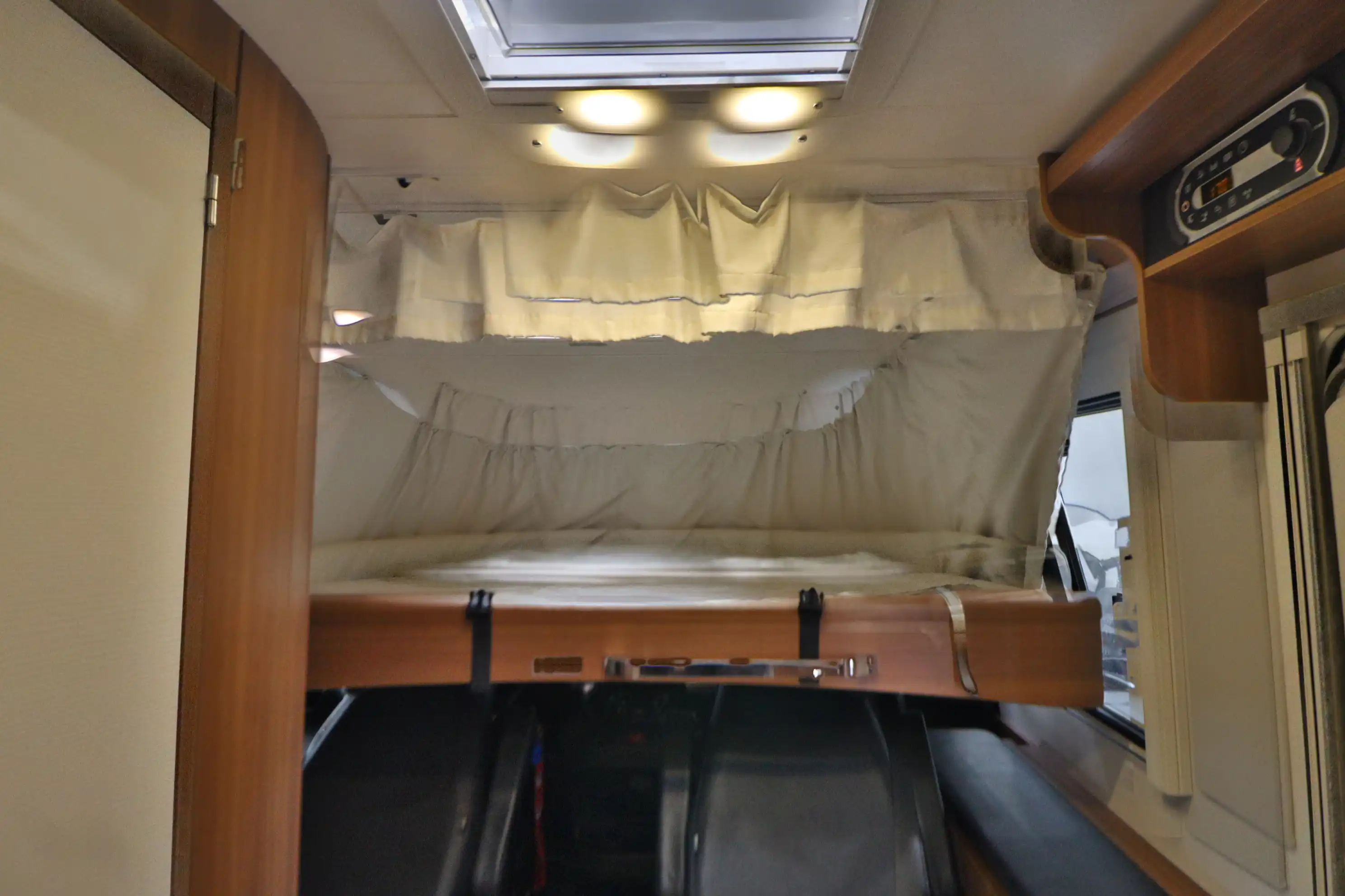 LMC Explorer I 655 G SportLine